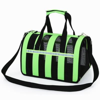 China Sustainable Fashion Pet Suitcase Travel Carry Lightweight Pet Bag Breathable Suitcase for sale