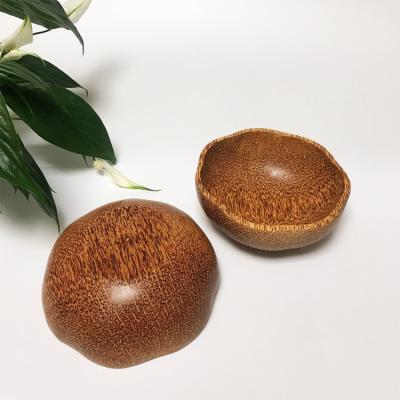 China Sustainable New Design Fruit Salad Noodle Rice Bowl Handwork Decoration Vietnam Coconut Shell Bow for sale