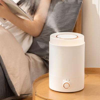 China New Model Outdoor USB Air Humidifier with Aromatherapy 2 Liter Scented Oils Diffuser Humidifiers OEM Diffusores for sale