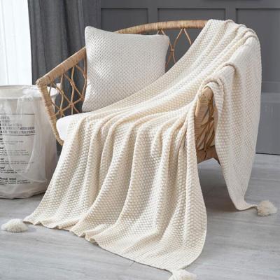 China Simple Custom Colors Tassel Design Multifunctional Used Bedside Blankets Sofa Blankets for sale