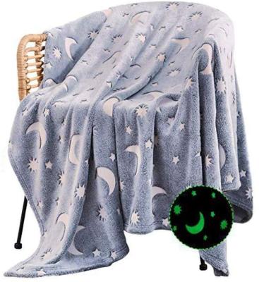 China Portable Anti Dust Mite Blankets Starry Night Blankets Soft Luminous Flannel Bedspread for sale