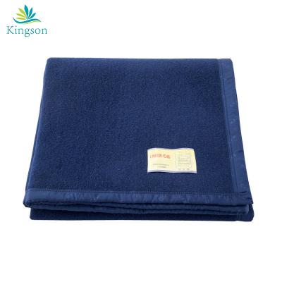 China Naturally Soft Anti-bacteria Custom 100% Sheer Fleece Bulky Blanket For Army for sale