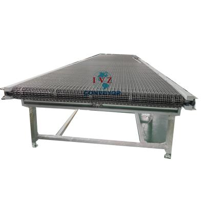 China IVZ Oil Resistant Stainless Steel Wire Mesh Conveyor For Sea Foods Heavy Duty Transfer for sale