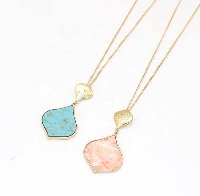 China Trend FASHIONABLE Hot Selling Synthetic Stone Polished Textured Long Rivet Alloy Women Necklace for sale