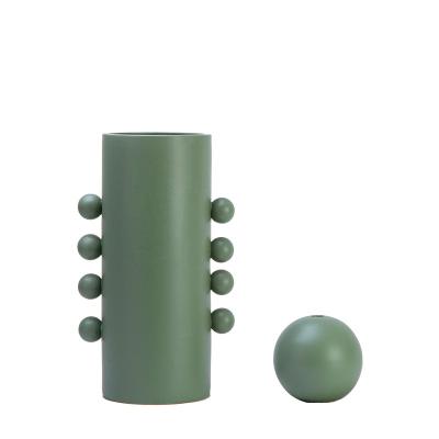 China Green Modern Ceramic Nordic Style Flower Vase Modern Home Decor for sale