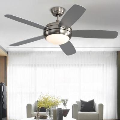 China Good Quality Modern Remote Control Blades 5 52 Inch Decorative Indoor White Led Ceiling Fan Light for sale