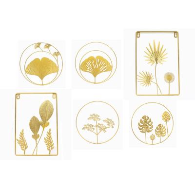 China Modern Nordic Style Home Hotel Decoration Factory Gold Foil Metal Wall Decor Wall Metal Decoration for sale