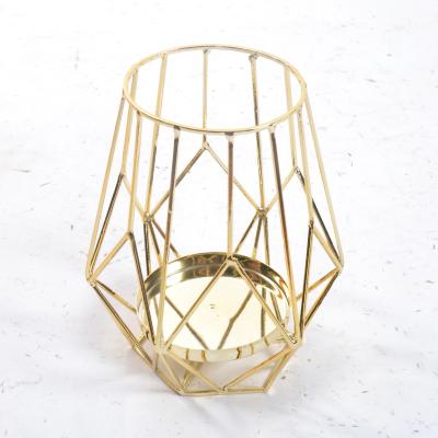 China Gold Wedding Votive Craft Metal Candle Houlder Christmas Centerpiece Customized Geometric Wedding For Home Decor for sale