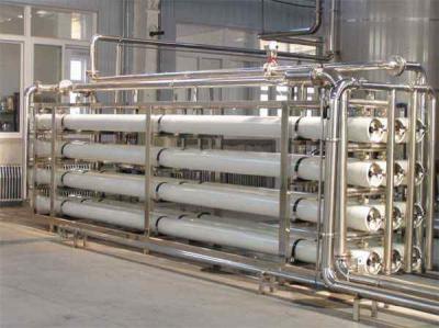 China Simple Structure Brackish Water Desalination System Optional 220 240 380 V AC for sale