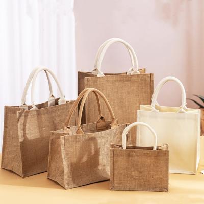 China Retro Logo Custom Printing Burlap Handbag Jute Gift Bag Women Portable Shopping Waterproof Canvas Tote Bag for sale