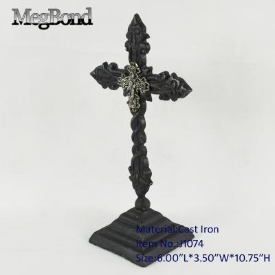 China Europe Cast Iron Antique Metal Standing Cross For Home Decoration for sale