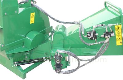 China Hohe Leistungsfähigkeits-hölzerne Chipper hydraulische Zufuhr BX42R mit Zapfwellenantrieb für Garten-Traktor zu verkaufen