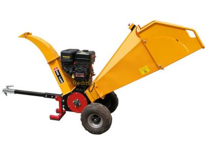 China Garden Gas Powered Wood Chipper , Tree Branch Chipper High Performance for sale