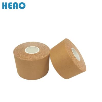 China Hot Melt Rayon Fabric Breathable Adhesive Zinc Oxide Sports Rigid Strapping Tape for sale