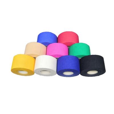 China Breathable Latex Cotton Material Free White Zinc Oxide Athletic Tape for sale