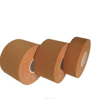 China 3.8cm x 13.7m Strong Adhesive Zinc Oxide Duct Tape High Quality Hot Sports Tape Rigid Strapping Band for sale