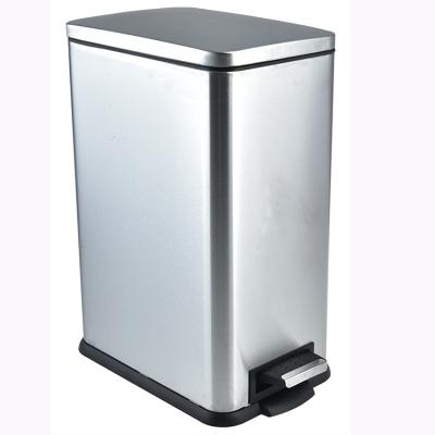 China Newly Sustainable Rectangular Dust Bins With Inner Bucket SS Bin With Slow Close Lid for sale