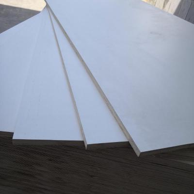 Chine Israel Formica Laminate Sheets /warm HPL plywood Israel HPL white laminate 1220*2440mm à vendre