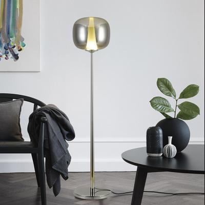 China Hotel modern luxury gold floor lamp simple light luxury guest room lamp living room floor lamp for sale