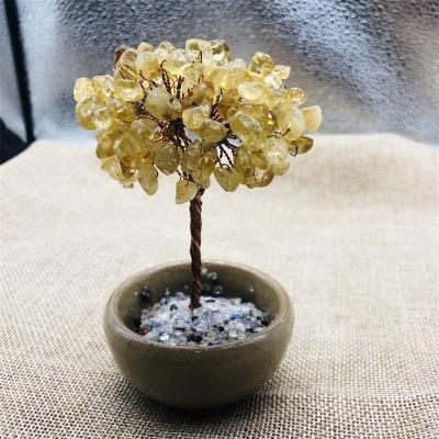 China China Sell Gem Crystals Stones Healing Hand Wholesale Natural Made Lucky Crystal Chips Tree For Decoration for sale