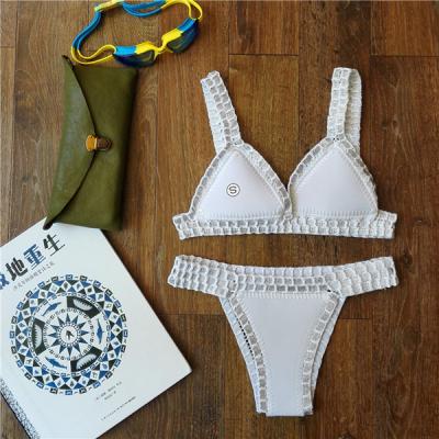 China Breathable Women's Crochet Neoprene White Bikini Set Swimwear Sexy Triangle Swimwear New Swimwear for sale