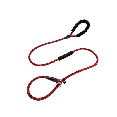 China Factory Direct Selling Customized Dog Running Traction Rope Pet Comfortable Soft Walking Leash Dog Training Rope Customized for sale