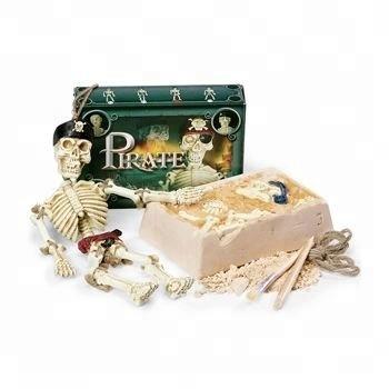 China 4 assorted pirates DIG IN THE PIRATE! Treasure Dig Kit, Pirate Skull Excavation Pirate Toy for sale