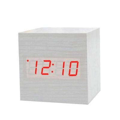 China Voice control tending USB hot wooden digital interface voice control alarm clock products LED electronic alarm clock for sale