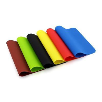 China Viable Hot Product Fashion Creative Silicone Heat Proof Non Slip Washable Rectangle Kitchen Table Mat for sale