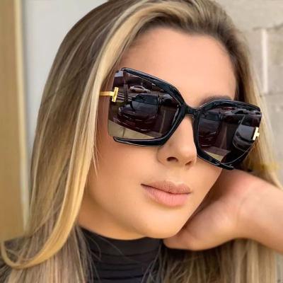 China Steampunk Retro Regular Butterfly Fashion Big Oversized Women Shading Sun Glass Sunglasses for sale