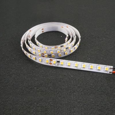 China 128pcs SMD2835 die IP20 8LEDs Binnen LEIDENE Strooklichten 24VDC CRI90 130lm per watts snijden Te koop