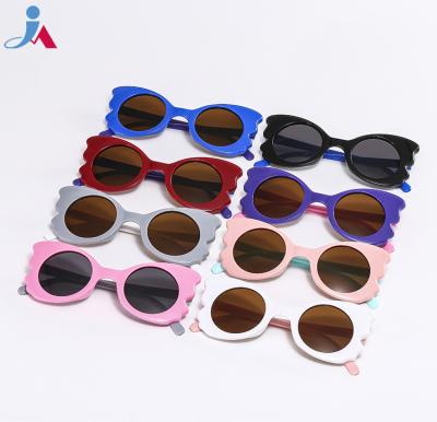 China 2023 Cute Cartoon Cat Children Sun Glasses Baby Kids Boys Girls Fashion Sunglasses Newst Round Sunscreen Colorful UV400 Shading Sunglasses for sale