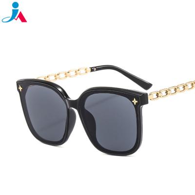 China 2023 Oversized Gold Chain Women's Custom Sunglasses Uv400 Sun Glass Frame New Fashion Sun Glasses Rectangle Square for sale