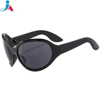 China Retro Fashion Big Sunglasses Frame Oversizedone Piece Glass Wrap Around Summer Women Sun Glasses Logo Fashion Men Designer Sunglasses Custom Made for sale