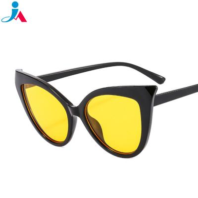 China Popular Cat Eye Sun Glasses Women Butterfly Shape Frame Uv400 Protection Lens Sunglasses For New Arrival Retro Fashion Sun Glasses for sale