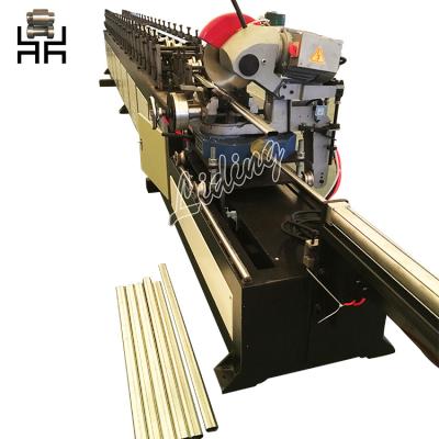 China Building Material Shops Pneumatic Metal Stainless Steel Pipe Making Machine Round / Square Pipe Tube Making Production Line for sale