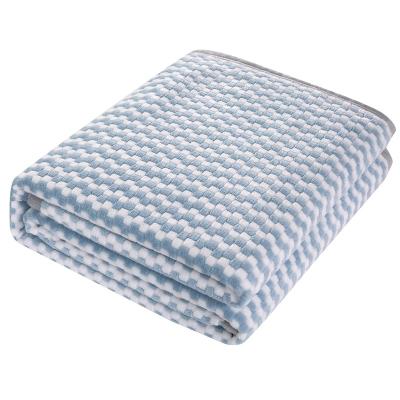 China PORTABLE Luxury Flannel Blanket 100% Polyester Blanket Super Soft Flannel Fleece for sale