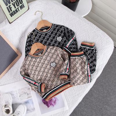 China 2021 Autumn New Casual Toddler Boys Clothing Set Printed Casual Long Sleeve Cotton Sweater Kids Clothing Two Piece Set For Boys for sale