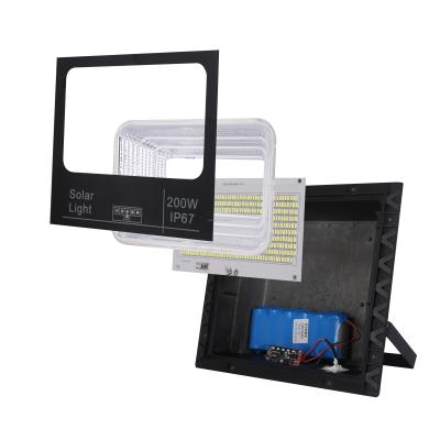 China Garden 60W 100W 200W Solar Powered Flood Lights With Motion Sensor for sale