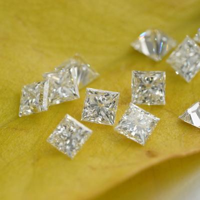 China Princess Cut White Melee Diamonds HPHT 1.8 To 4.1mm 0.01 To 0.47ct for sale