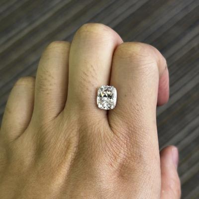 中国 3.01ct VS2 G 宝石製造用 実験室で育てたダイヤモンド クッションカット 販売のため