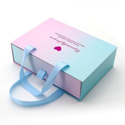 China Handmade Exquisite Creative Portable Empty Korean Style Bag Box Color Packaging Gift Hard Paper Gift Box for sale