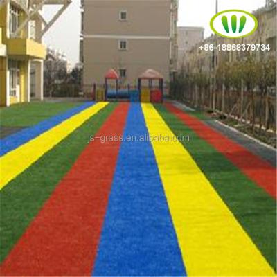 China PP+PE bule green grass yellow purple colorful landscaping artificial turf for kindergarten zu verkaufen