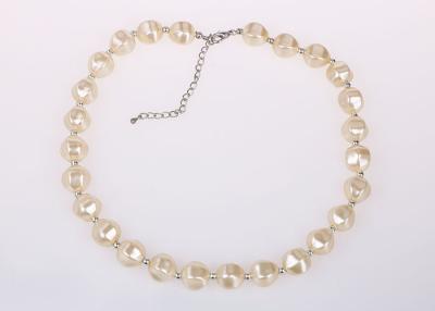 China Fashion Chunky Simulated Baroque Pearl Necklace Jewelry For Backless Dress for sale