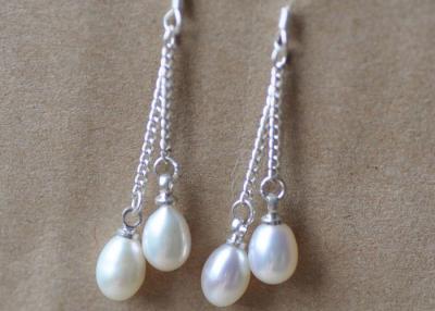 China Trendy Unique Teardrop Pearl Earrings For Bridesmaids , Double Silver Drop Pearl Earrings for sale