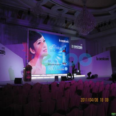 China P7.62 Indoor Full Color LED Display LED Screen Billboard 1R1G1B / SMD3528 White Lamp for sale