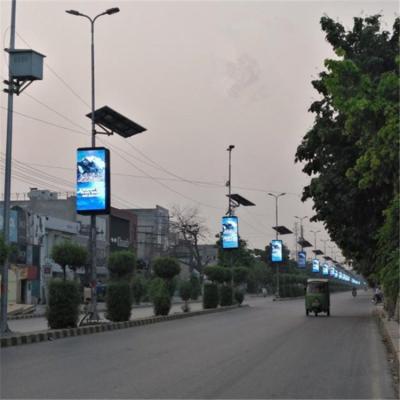 China Pantalla a prueba de polvo impermeable 9500K - 11500K de la pantalla LED de la publicidad comercial de 5m m en venta