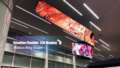 Chine Le mur visuel flexible d'intérieur d'affichage à LED de P2.5 le millimètre A adapté l'affichage aux besoins du client créatif de style libre de taille à vendre