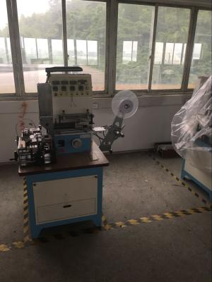 China Numerical Contultrasonic Printed Label Cutting And Folding Machine YSS-928 for sale