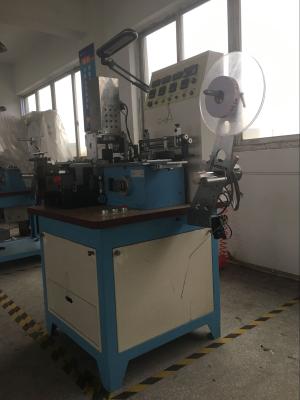 China De multisnijmachine 220V/110VAC van het Functie Ultrasone Etiket voor Stoffenband/Veiligheidsgordel Te koop